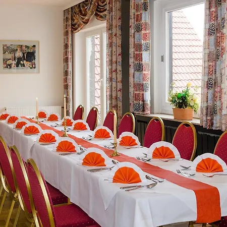 招待所 汉堡包乡村旅馆 3*